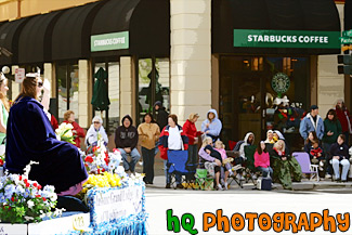 Parade Float & Spectators painting