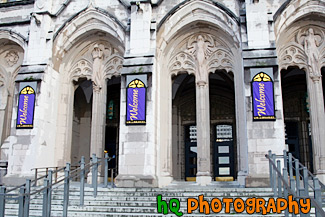 Outside of the University of Washington Library painting