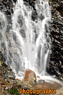 Waterfall & Rock Close Up painting