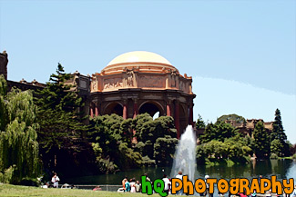 Palace of Fine Arts Exploratorium in San Francisco painting