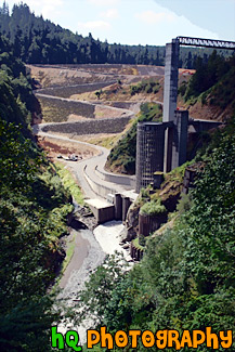 Mud Mountain Dam painting