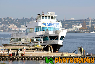 Boat in Seattle's Lake Union painting