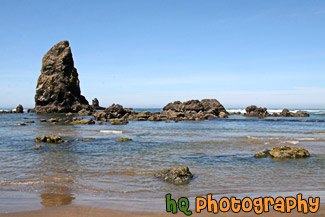 Seastacks & Rocks in Pacific Ocean