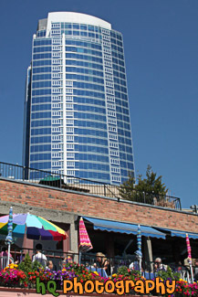 Seattle Building & Restaurant Patio