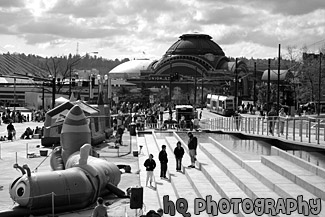 Setting up for Daffodil Parade, Tacoma black and white picture