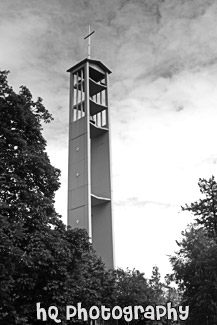 Cross at Trinity Lutheran Church, PLU black and white picture