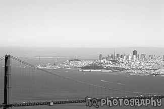 San Franicsco & Golden Gate black and white picture