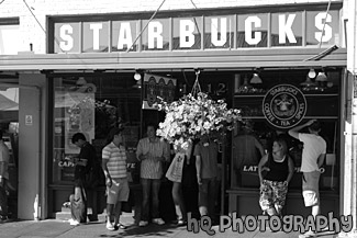 Original Starbucks in Seattle black and white picture