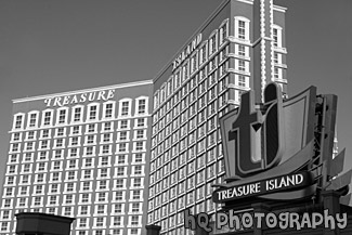 Treasure Island Hotel black and white picture