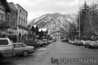 Downtown Leavenworth & Street black and white picture