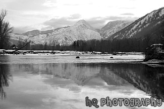 Leavenworth Mountains Reflection black and white picture