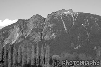 Mount Si black and white picture