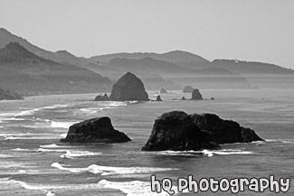 Cannon Beach & Ocean Rocks black and white picture