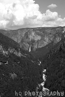 Yosemite Valley, California black and white picture