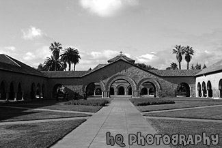 Stanford Univeristy Memorial Court black and white picture