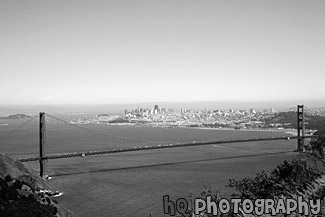 Entire Golden Gate Bridge View black and white picture