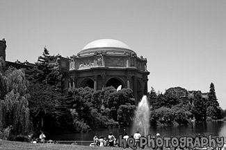 Palace of Fine Arts Exploratorium in San Francisco black and white picture