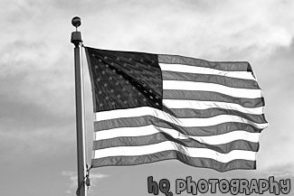 American Flag & Blue Sky black and white picture