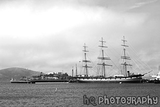 Alcatraz & Balclutha Boat black and white picture