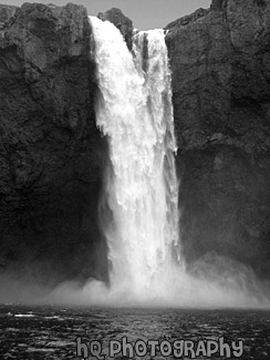 Snoqualmie Falls Waterfall black and white picture