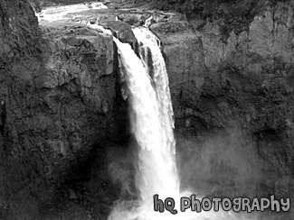 Snoqualmie Falls, Wa black and white picture