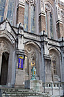 Front Entrance to UW Library photo thumbnail