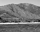 Black & White House off the Freeway preview