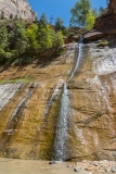 The-Narrows-Hike-Small-Waterfall-Zion-National-Park-5