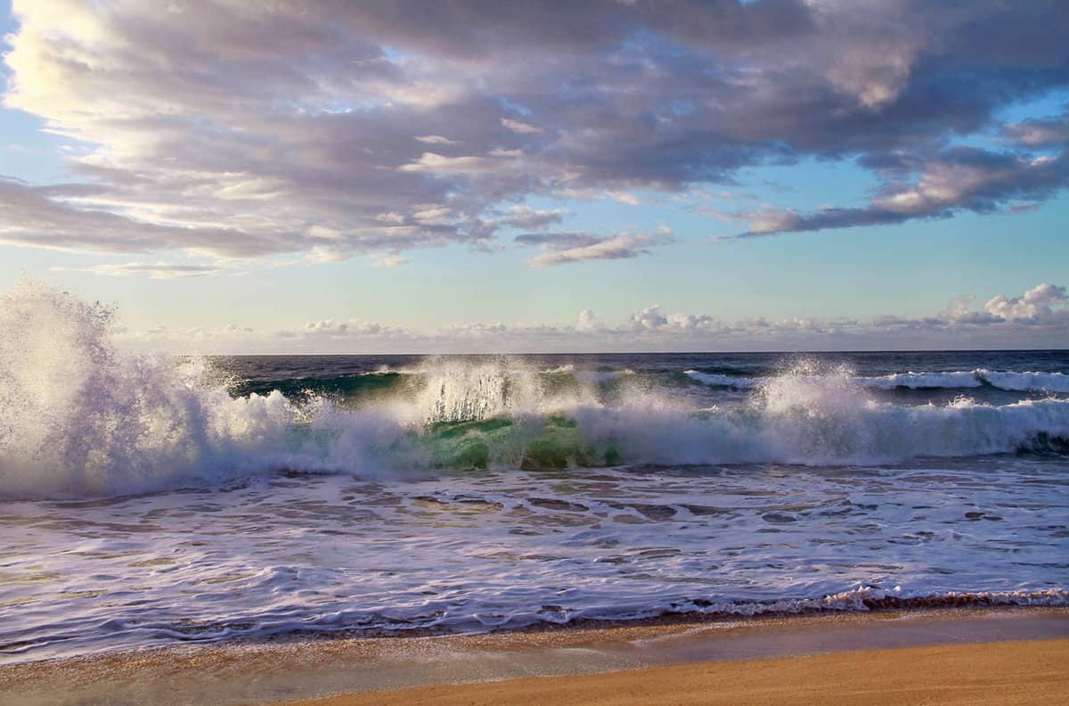 Waves crashing in the Pacific Ocean