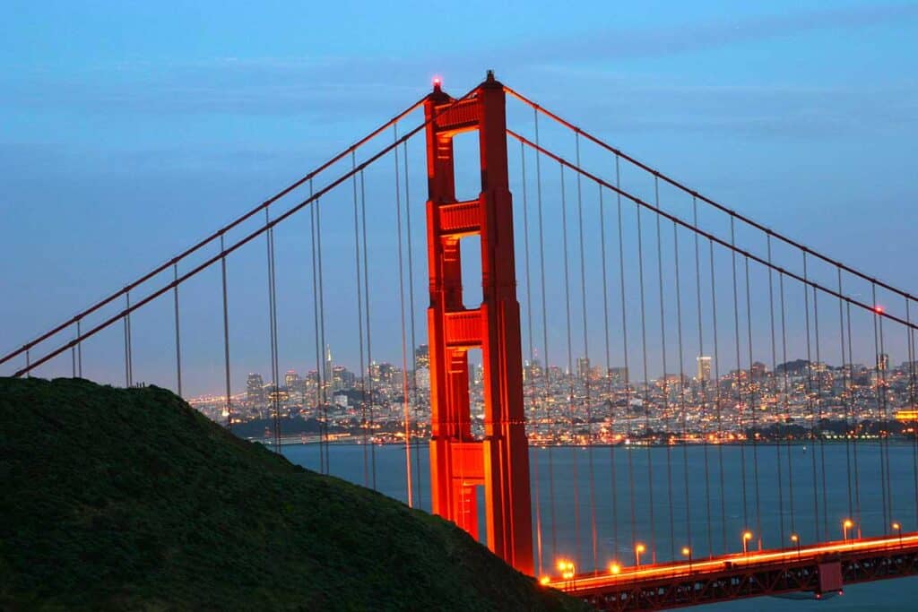 Golden Gate Bridge at Night Golden Gate Bridge at Night