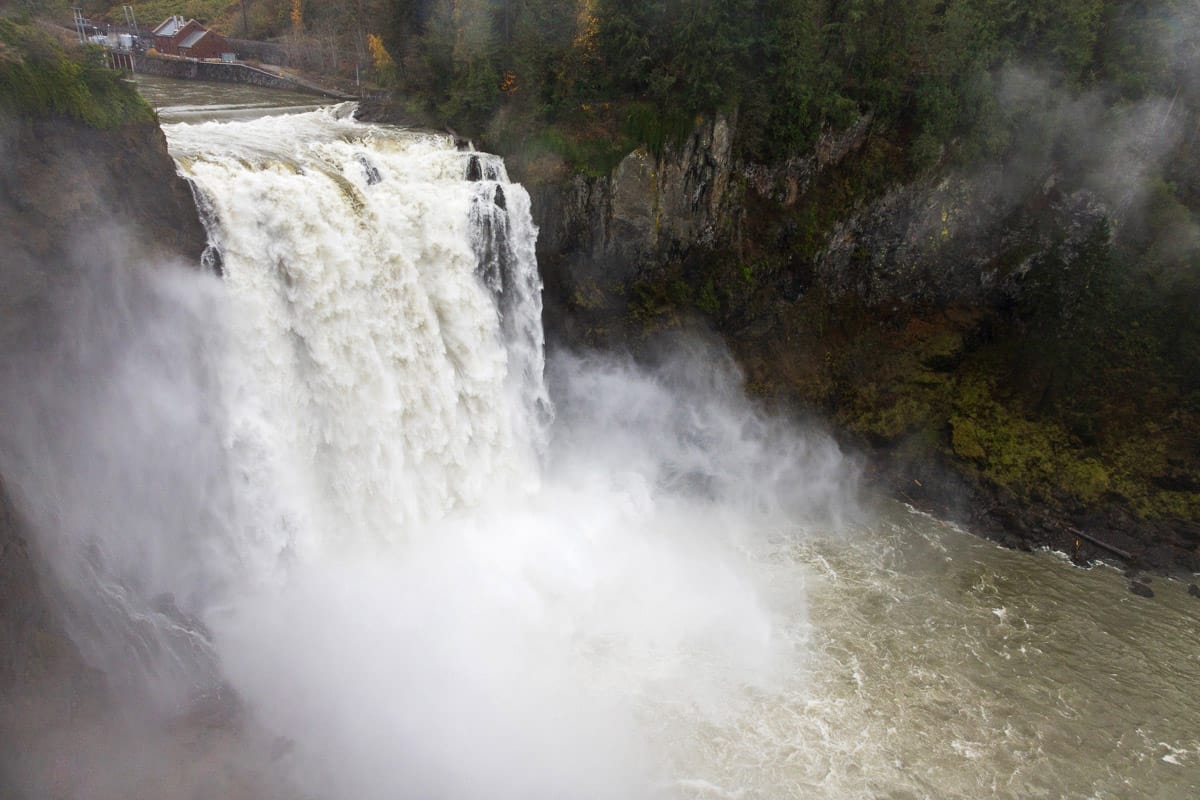 Snoqualmie Falls raging